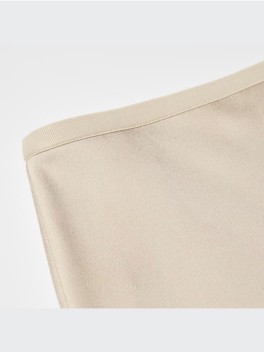 Uniqlo Cream Satin-Like Midi Skirt - Picture 3 of 4